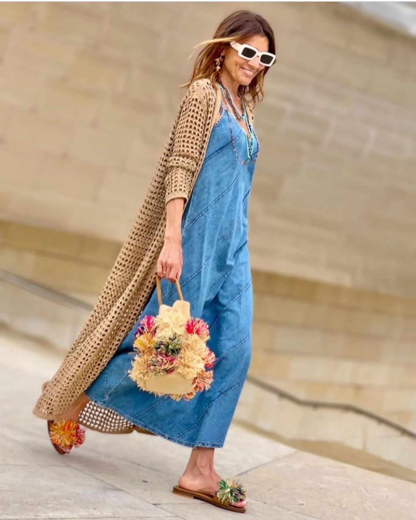 Entrudo | Lalim Bucket Bag with raffia flowers - Image 8