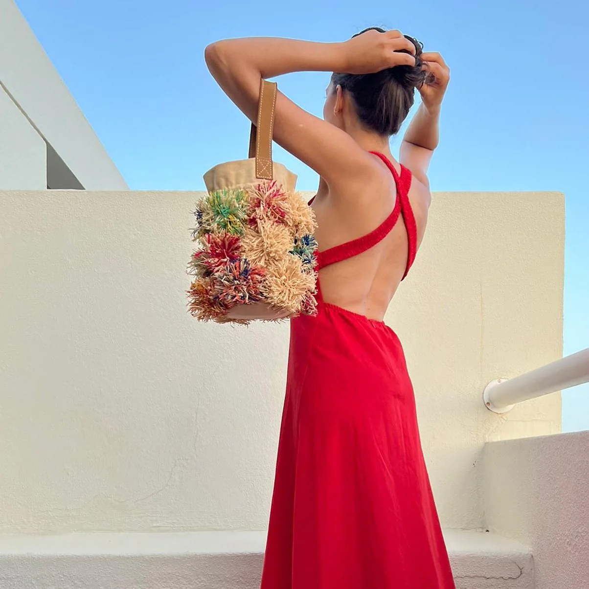 Entrudo | Lalim Bucket Bag with raffia flowers - Image 9
